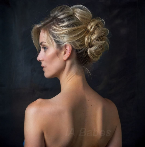 Libertine et passionnée, Domitille 51 ans, cherche complicité et aventures sensuelles!